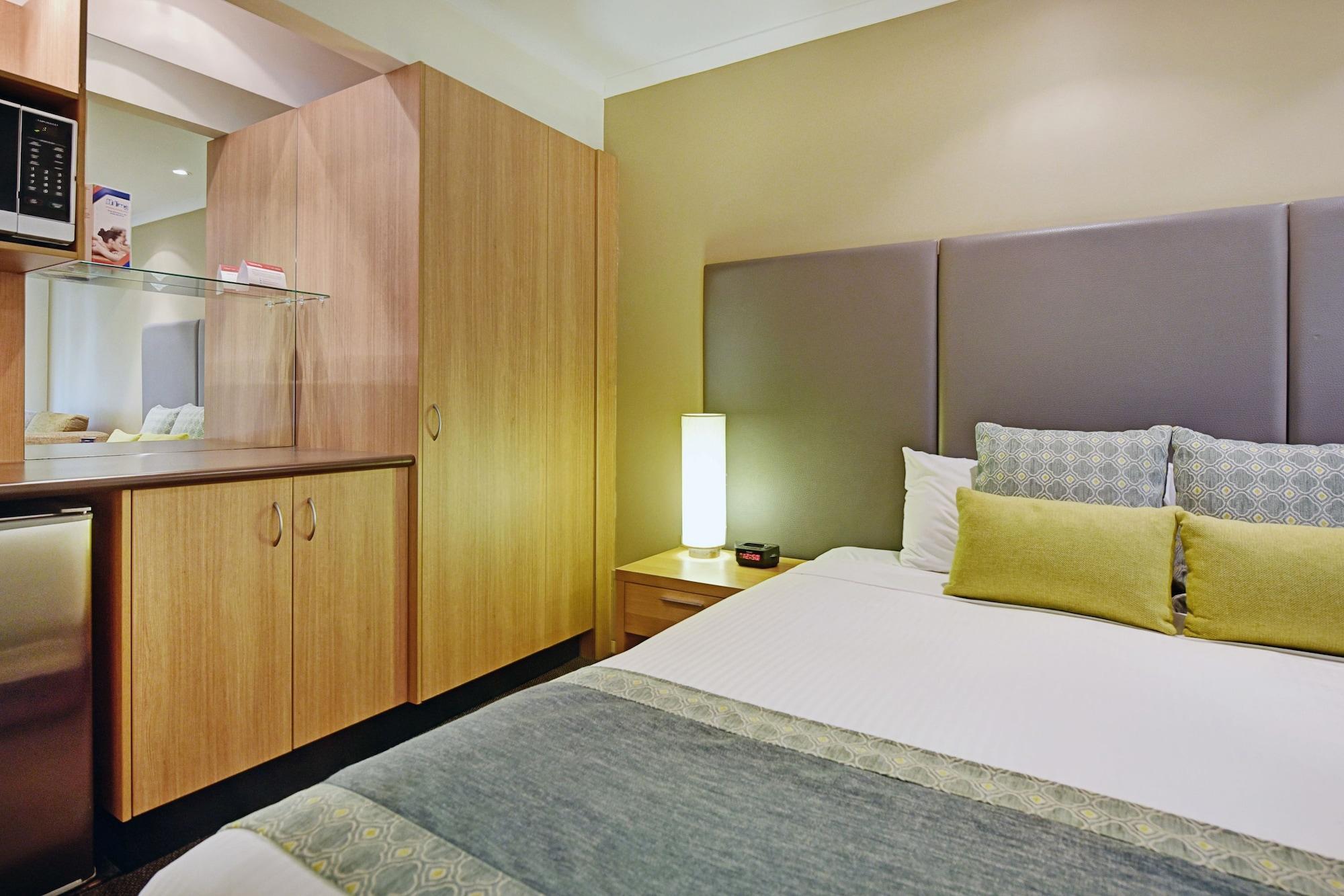 Breakfree Aanuka Resort 4*