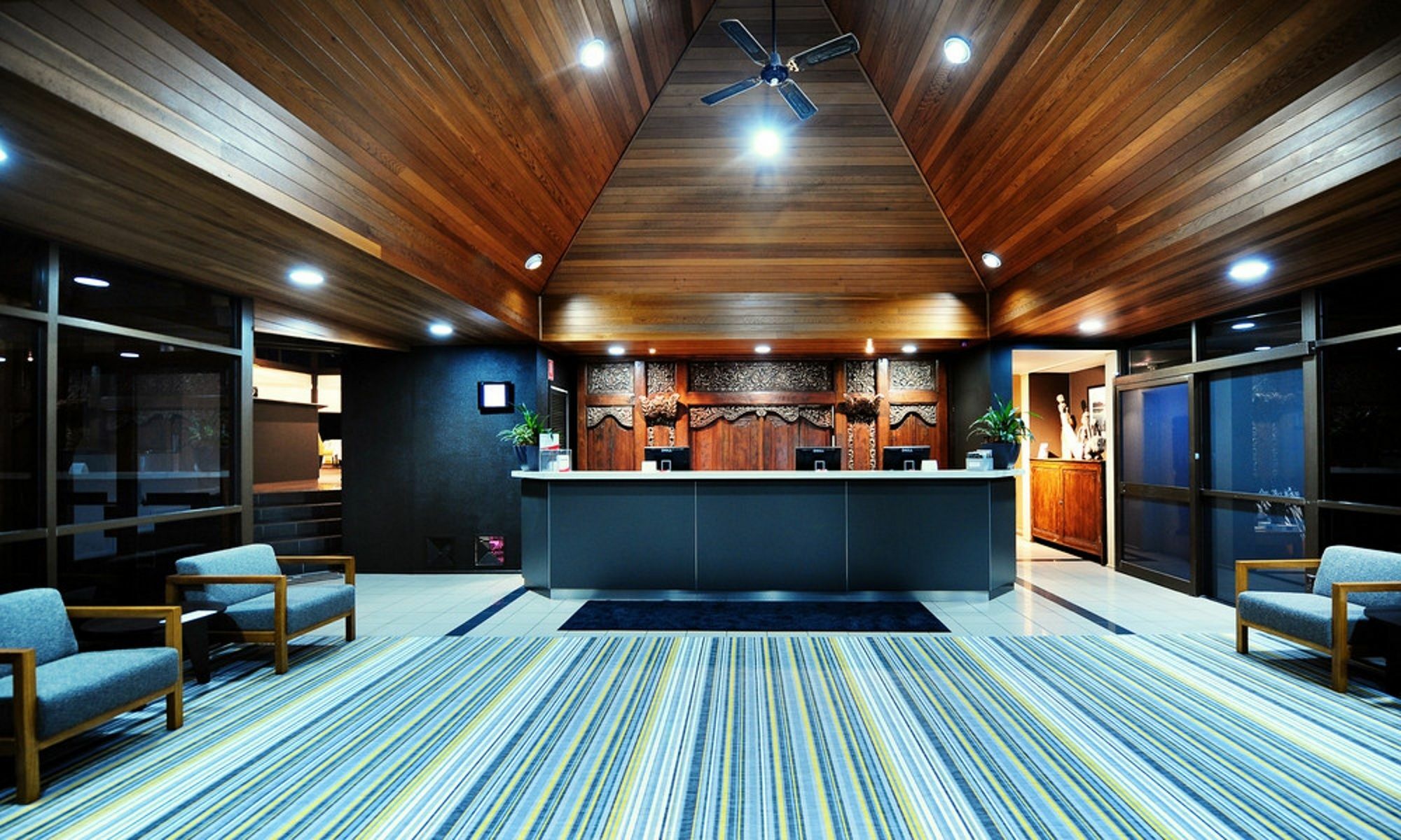 Breakfree Aanuka Resort 4*